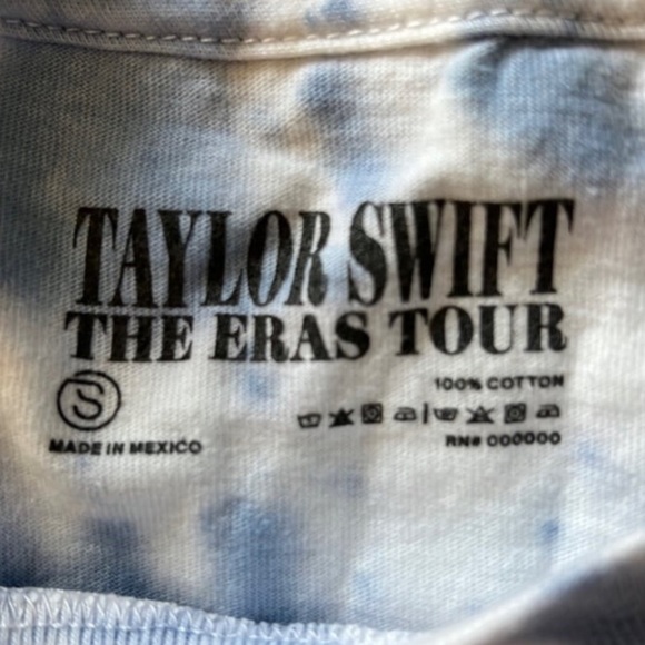 Official Eras Tour Merch Taylor Swift Tie Dye Blue Tank Top Merchandise - Picture 2 of 7